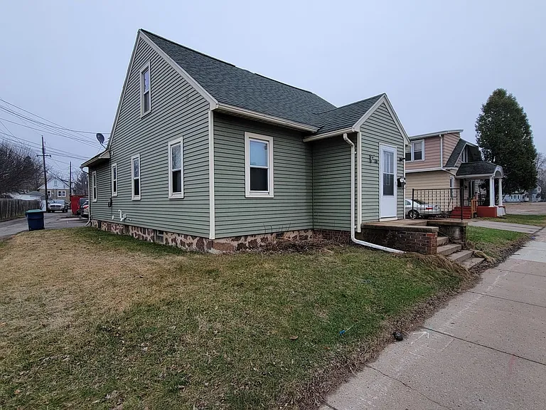 803 Grand Ave — Photo 23