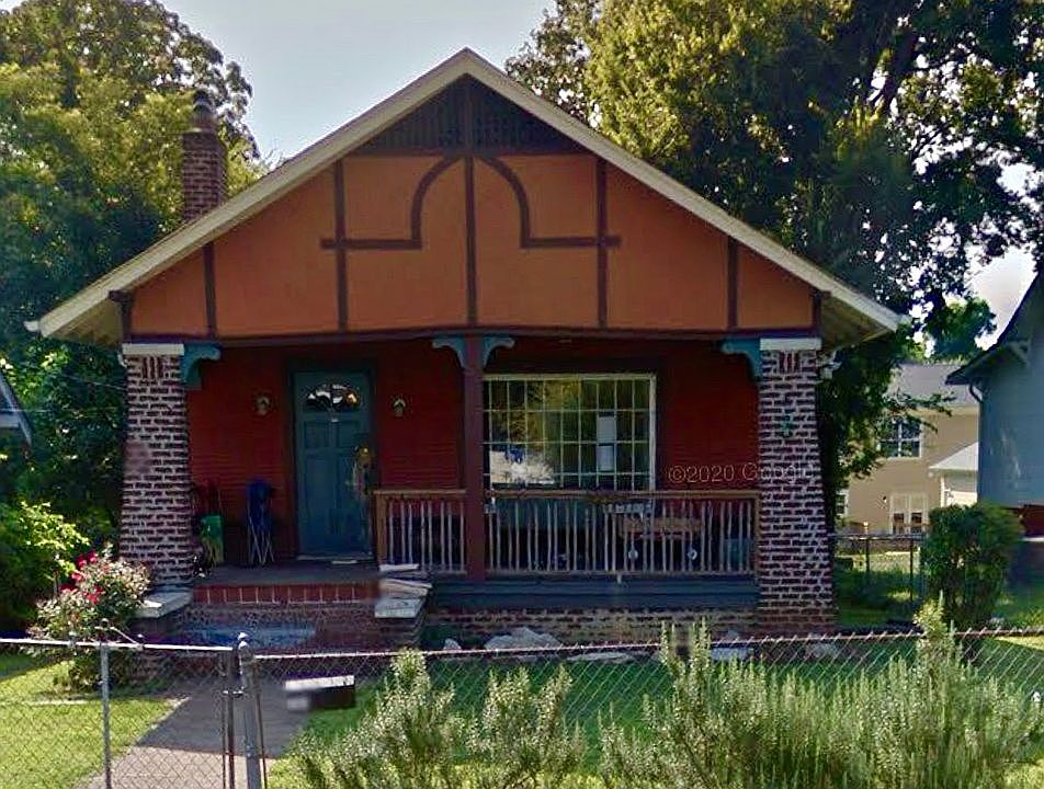 1st image of 704 S Greenwood Ave