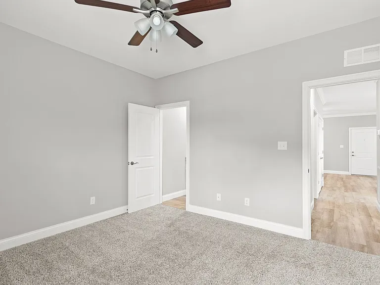 2154 Prospector Ct — Photo 12