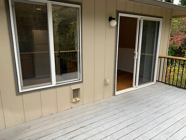 12504 SW Karen St #2 — Photo 13
