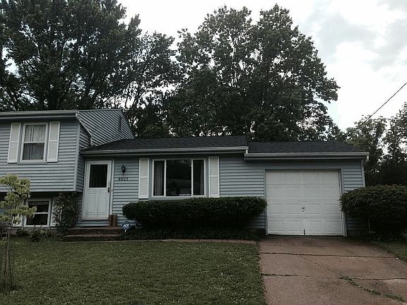 2nd image of 6007 Squirehill Ct