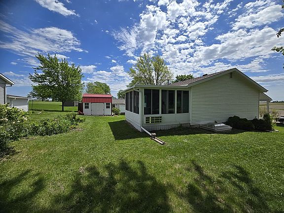 3rd image of 301 Highland Ave
