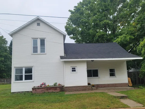 619 Finley Ave, Big Rapids, MI 49307