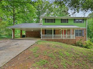 1767 Grandeus Ln, Stone Mountain, GA 30087