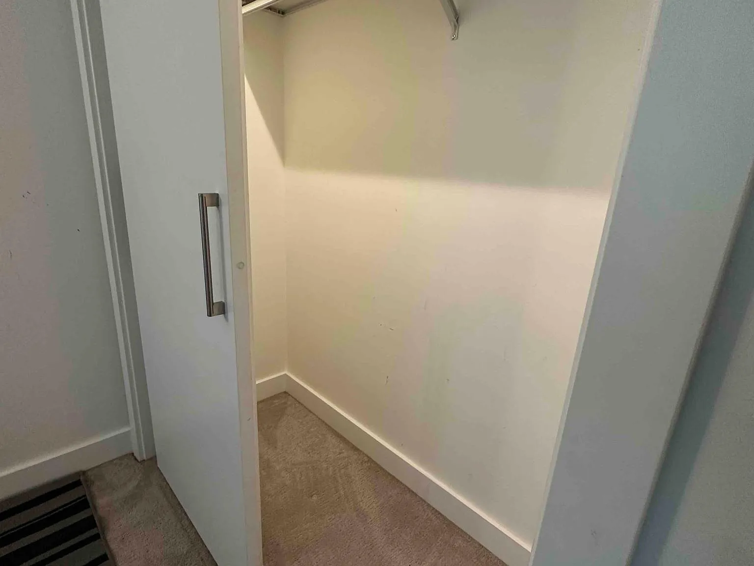 1 bed, $3,495 — Photo 3