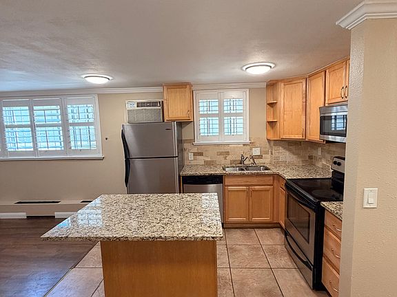 5th image of 1260 N Humboldt St APT 4