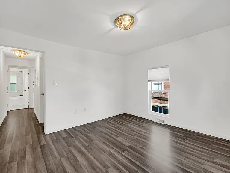 204 Brown St #2 — Photo 10