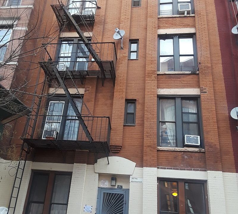 1st image of 567 Saint Johns Pl