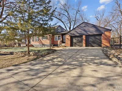 831 S Harrison Ave, Saint Louis, MO, 63122