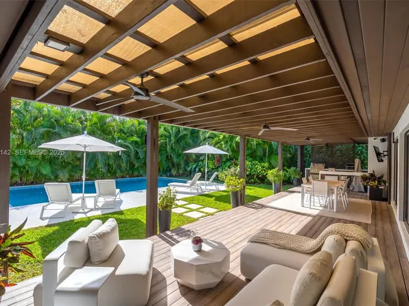 490 NE 91st St, Miami Shores, FL 33138