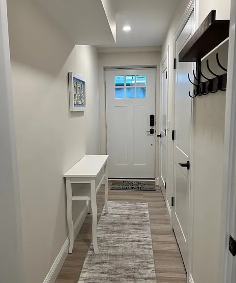 Ocean Ave — Photo 10