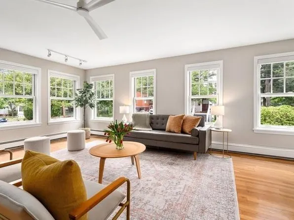 77 Liberty Ave APT 6, Somerville, MA 02144
