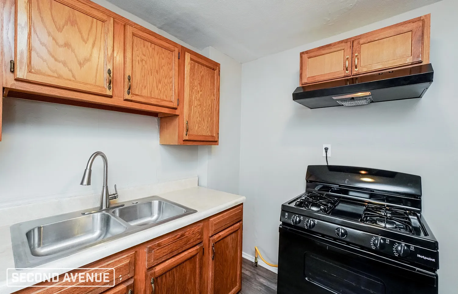 3 bed, 1.0 bath, 1363 sqft, $1,399 — Photo 4