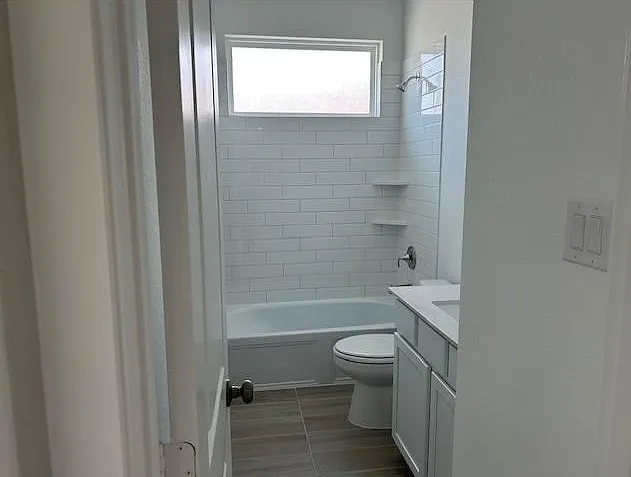 8310 Holly Blue Dr — Photo 21