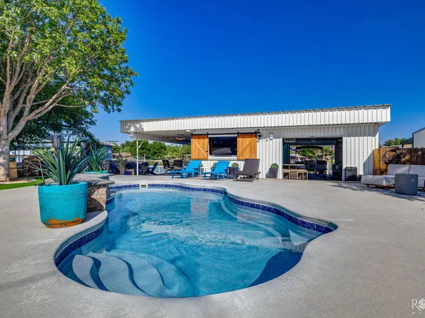 2532 Sleepy Hollow Rd, San Angelo, TX 76904