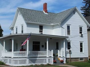 37 1st St, Mansfield, PA 16933