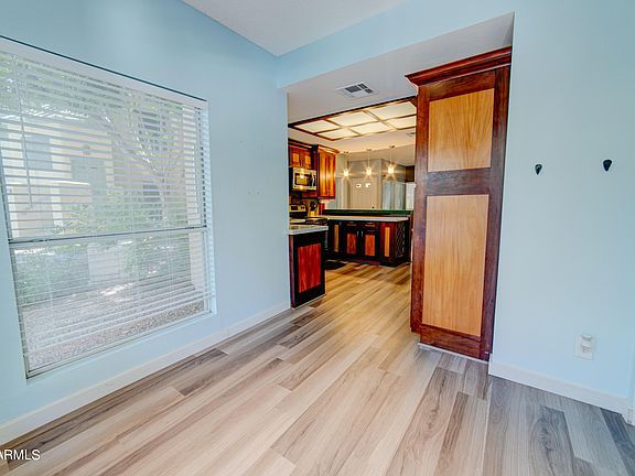 5th image of 101 N 7th St Unit 142