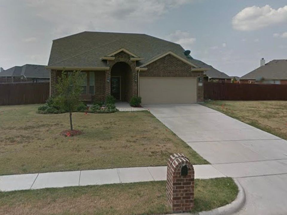 1st image of 1013 Colony Dr