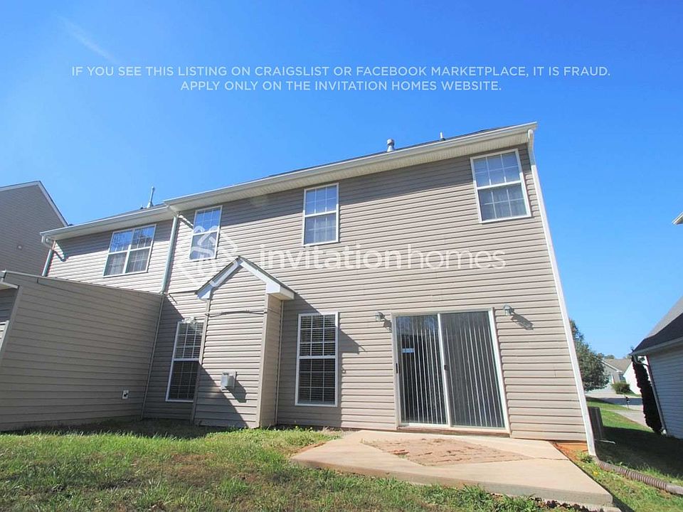 2nd image of 10417 Gold Pan Rd