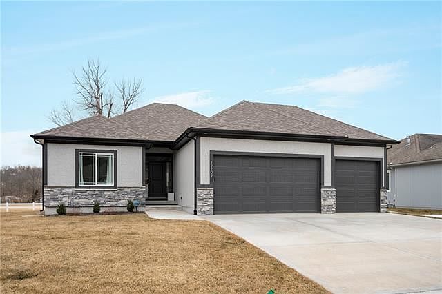 1st image of 12209 E 89th Ter