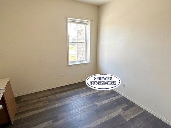 3rd image of 137 Hawthorne Ave #1W