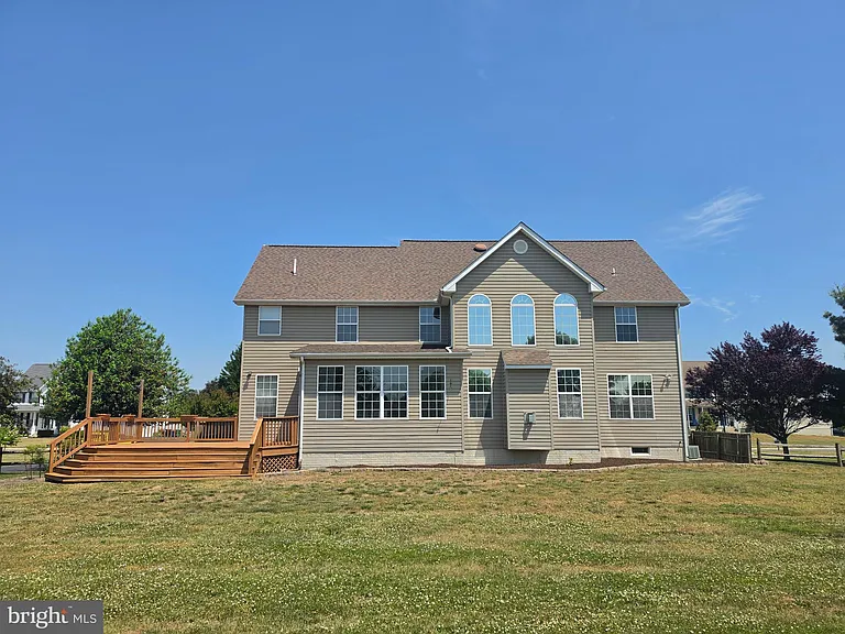 109 Masters Ln — Photo 11
