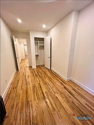 2nd image of 417 E 9th St APT 1