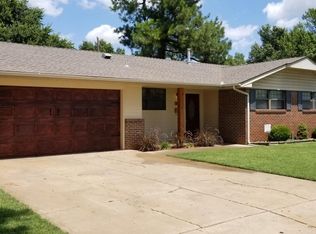 604 Amity Ln, El Reno, OK 73036