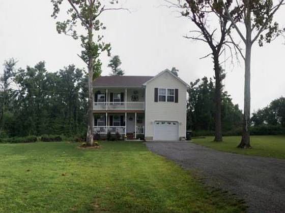 1st image of 364 Rosewood St