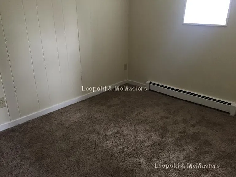 18 Hyde Park Ave — Photo 3