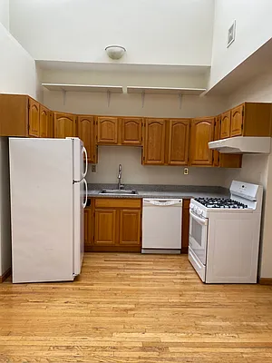 Rented by Farran & Associates | media 5