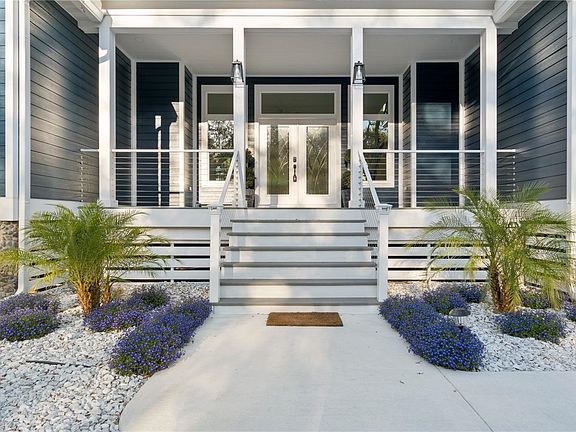 2nd image of 117 Hernandez Ave