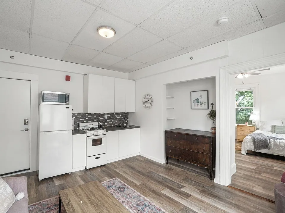 928 Dorchester Ave #12