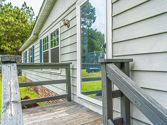 4th image of 2820 Roseland Road