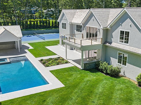 3rd image of 225 Norris Ln