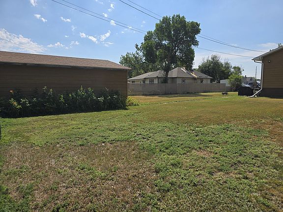 5th image of 2611 Mizpah St