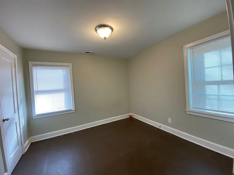 1425 Remount Rd — Photo 19