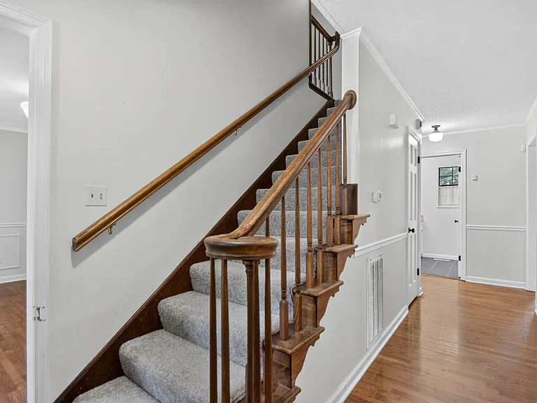 17 Laver Cir — Photo 24