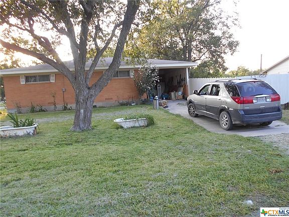 2nd image of 416 W Davilla St