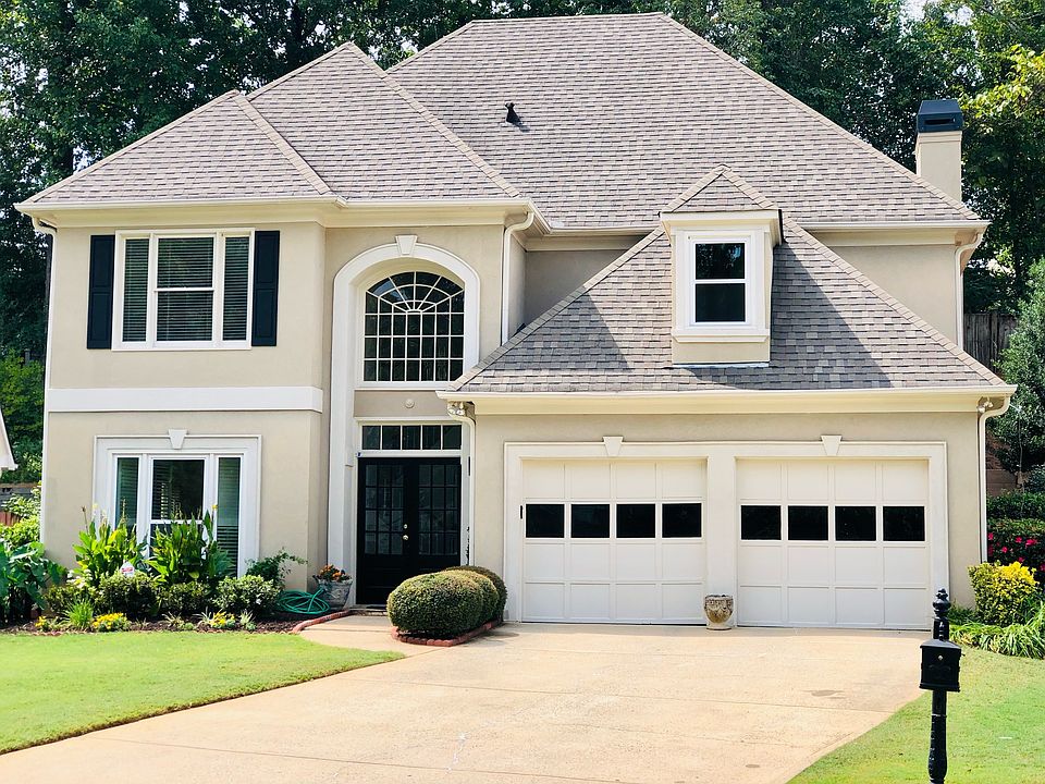 1st image of 4964 Secluded Pines Dr