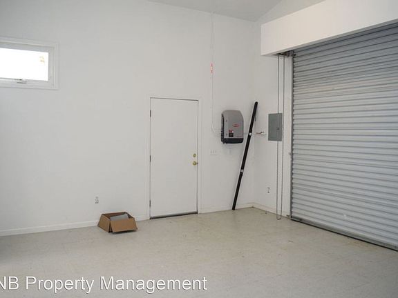 4th image of 661 Calvados Ave