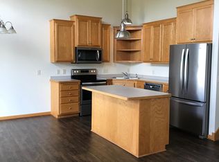 8442 W 149th St, Savage, MN 55378