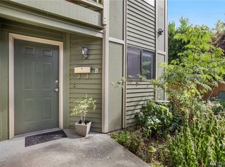 212 19th Ave #B, Seattle, WA 98122