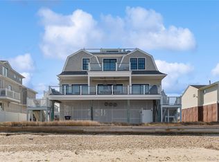 39 Shinnecock Rd, East Quogue, NY 11942