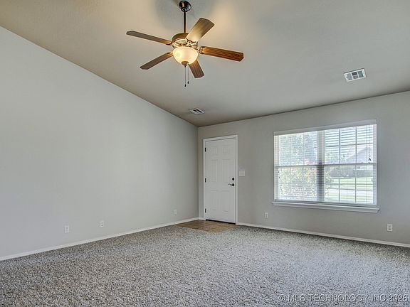 5th image of 25961 E 90th Pl S