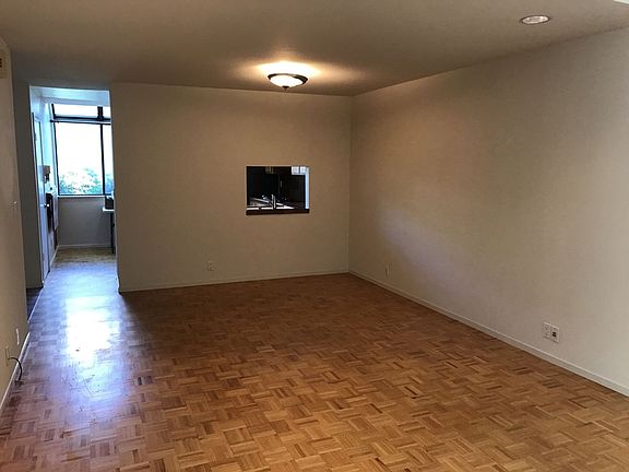 5th image of 909 Alvarado Ave APT 10