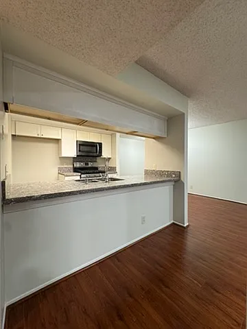 1 bed, 600 sqft, $1,849 — Photo 3
