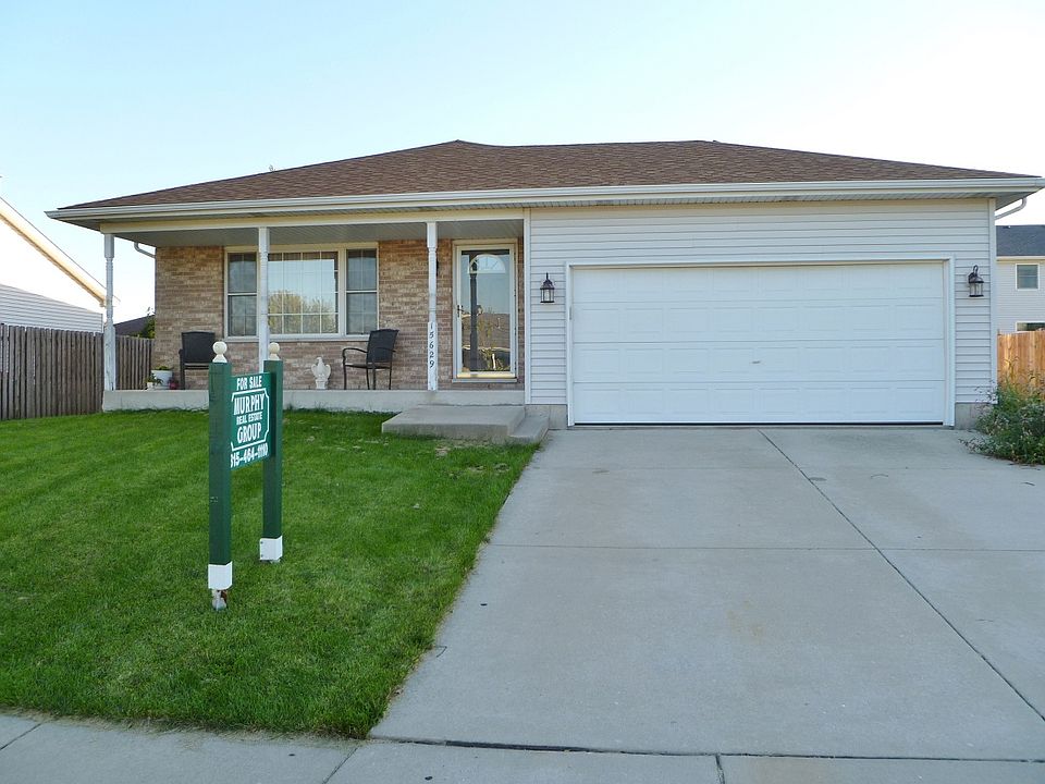 1st image of 15629 W Donegal Dr