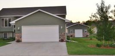 505 Jefferson Ave, Volga, SD, 57071