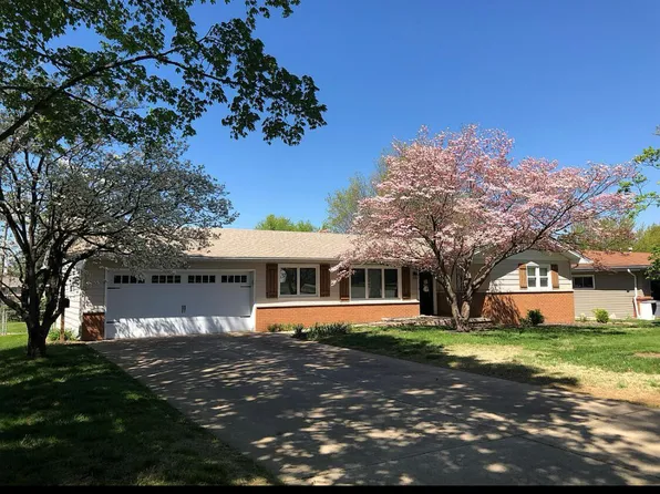 1919 E Cambridge Street, Springfield, MO 65804